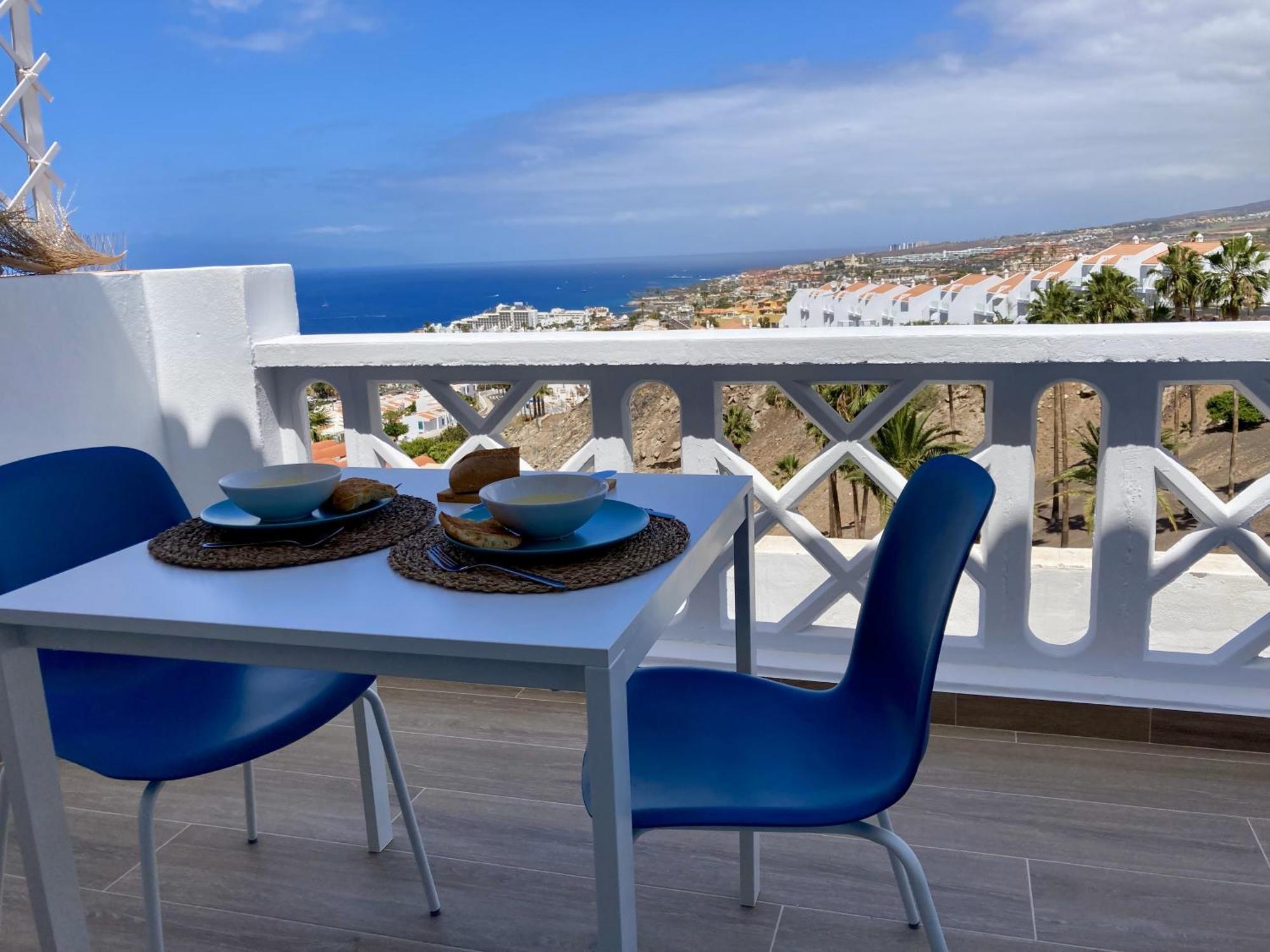 Costa Adeje - Modern Apartment With Terrace Views Of Ocean & Sunset Exterior photo